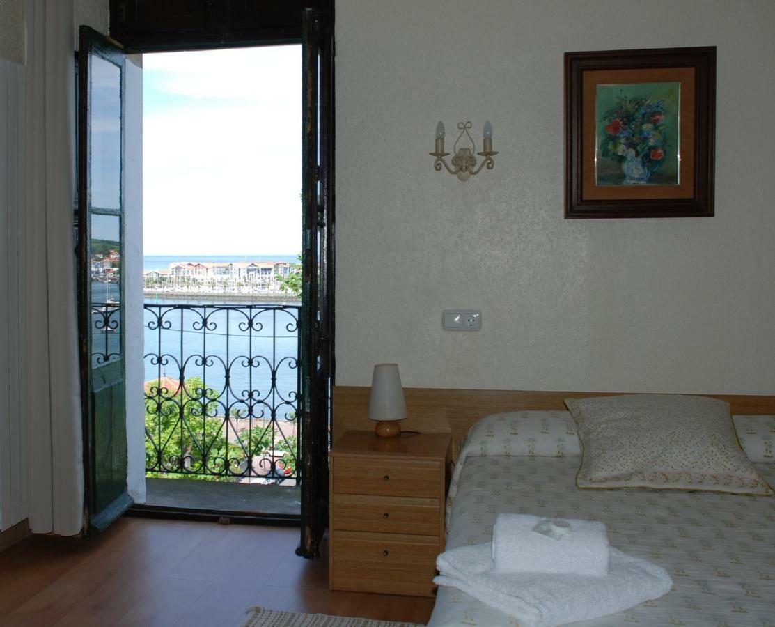 Hostal Zaragoza Hondarribia Exterior photo