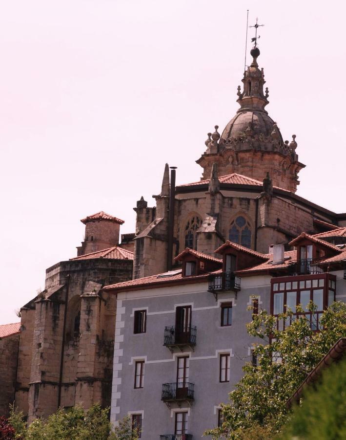 Hostal Zaragoza Hondarribia Exterior photo